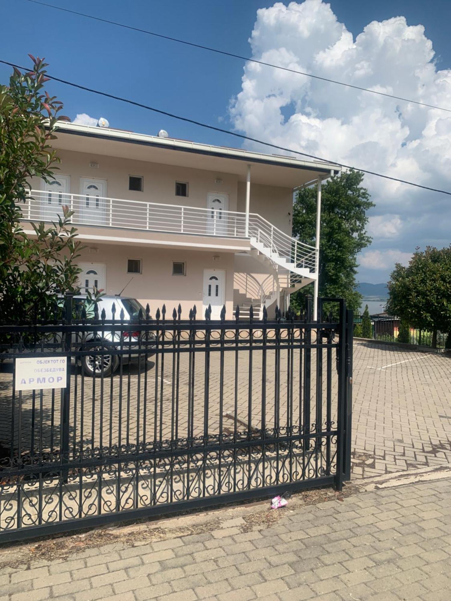 Sunrise Apartments And Studios Dojran Luaran gambar